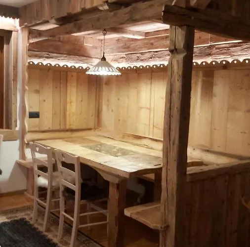 Majon Di Roces Semesterbostad *