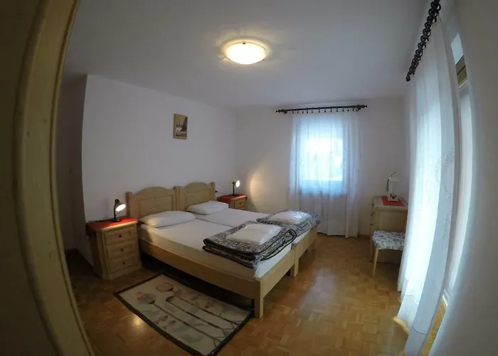 Majon Di Roces Semesterbostad Canazei