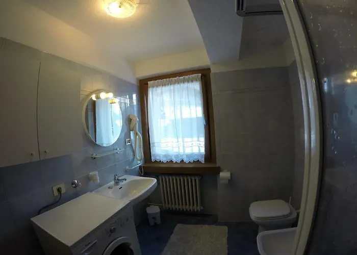 Majon Di Roces Semesterbostad